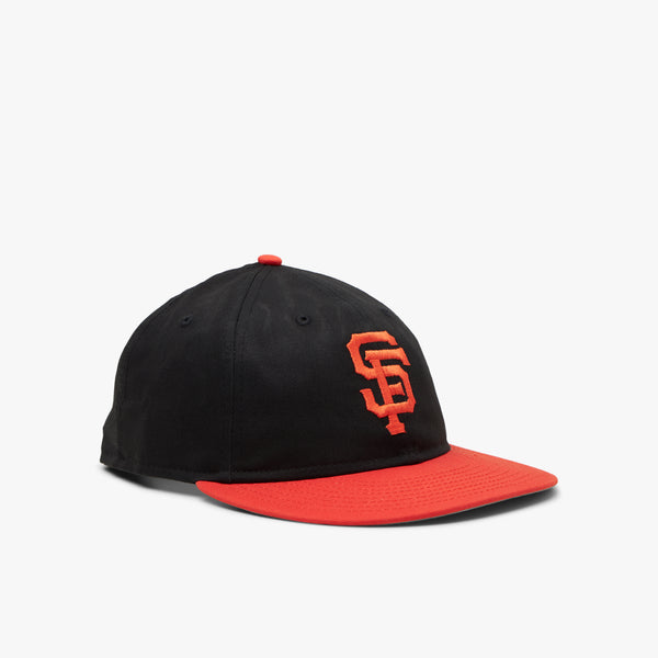 Retro giants hat shop