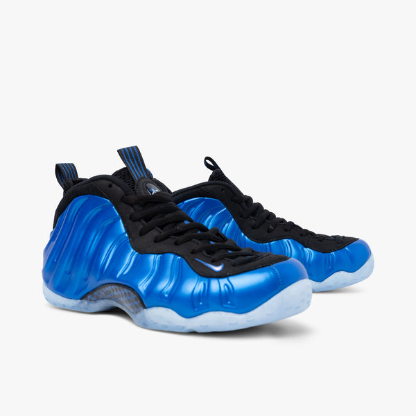 Blue nike ones top