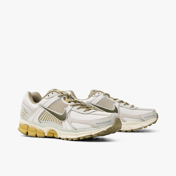 Nike Zoom Vomero 5 Light Bone Medium Olive Neutral Olive