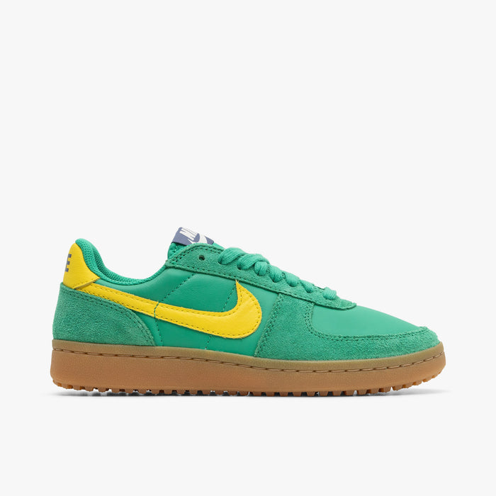 Nike Women's Field General / Stadium Green / Lightning - Sail 1