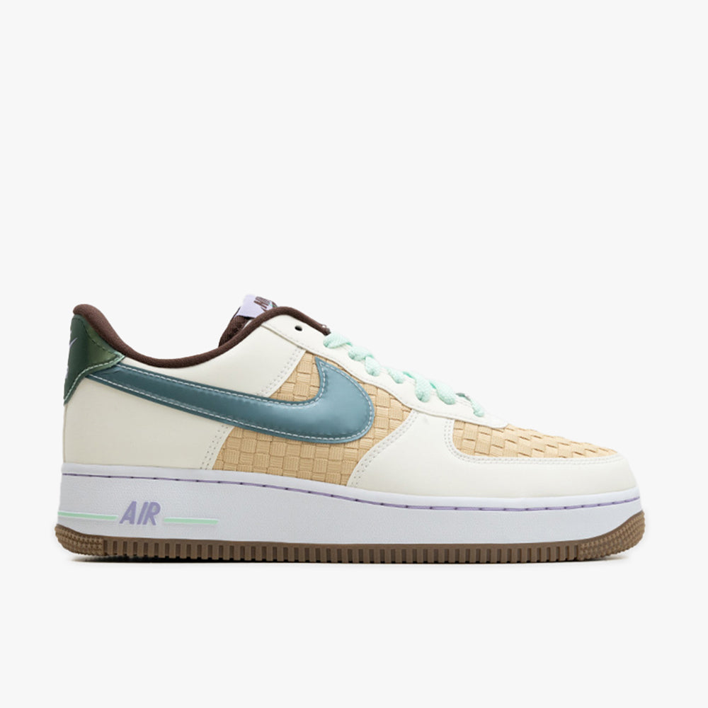 Nike Air Force 1 Retro QS Summit White / Glacier Blue 1