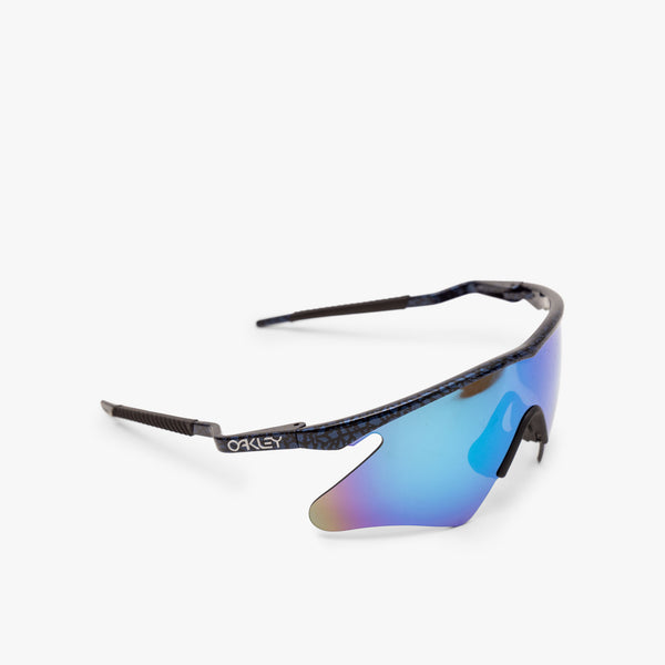 Oakley x Brain Dead MUMBO Planet X / Prizm Sapphire – Livestock