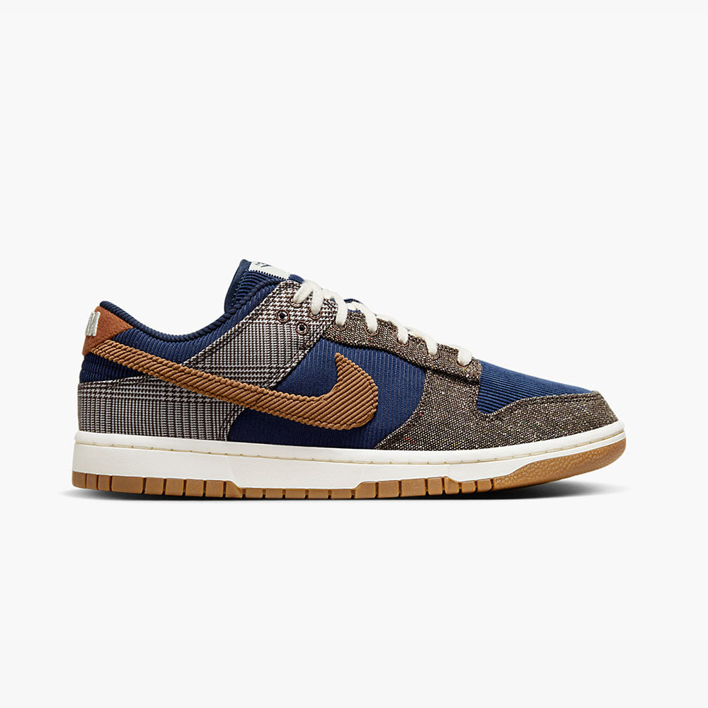 Nike Dunk Low PRM Midnight Navy / Yale Brown - Pale Ivory