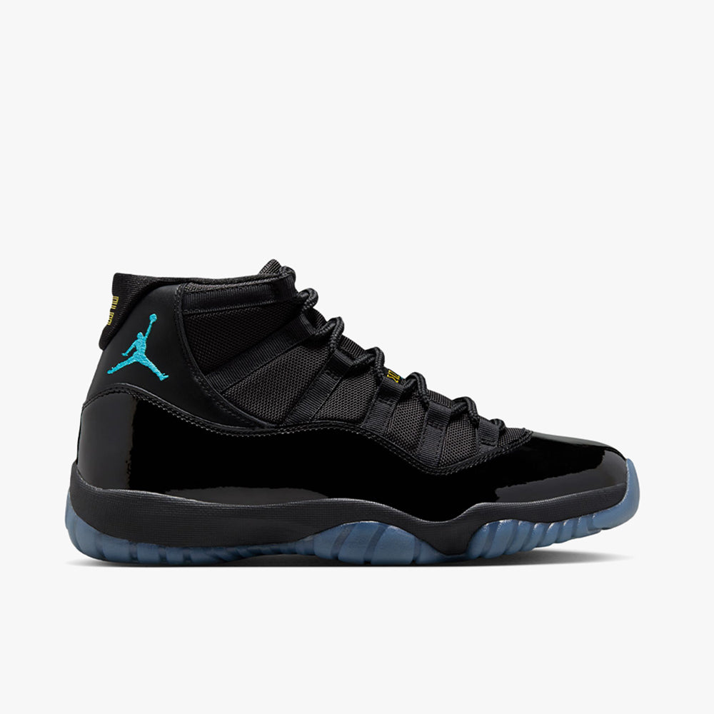 Jordan 11 Retro Black / Gamma Blue - Black