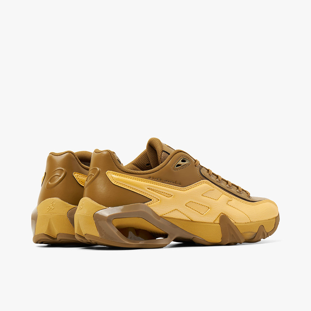 Asics Novalis Medallion Yellow / Honey – Livestock
