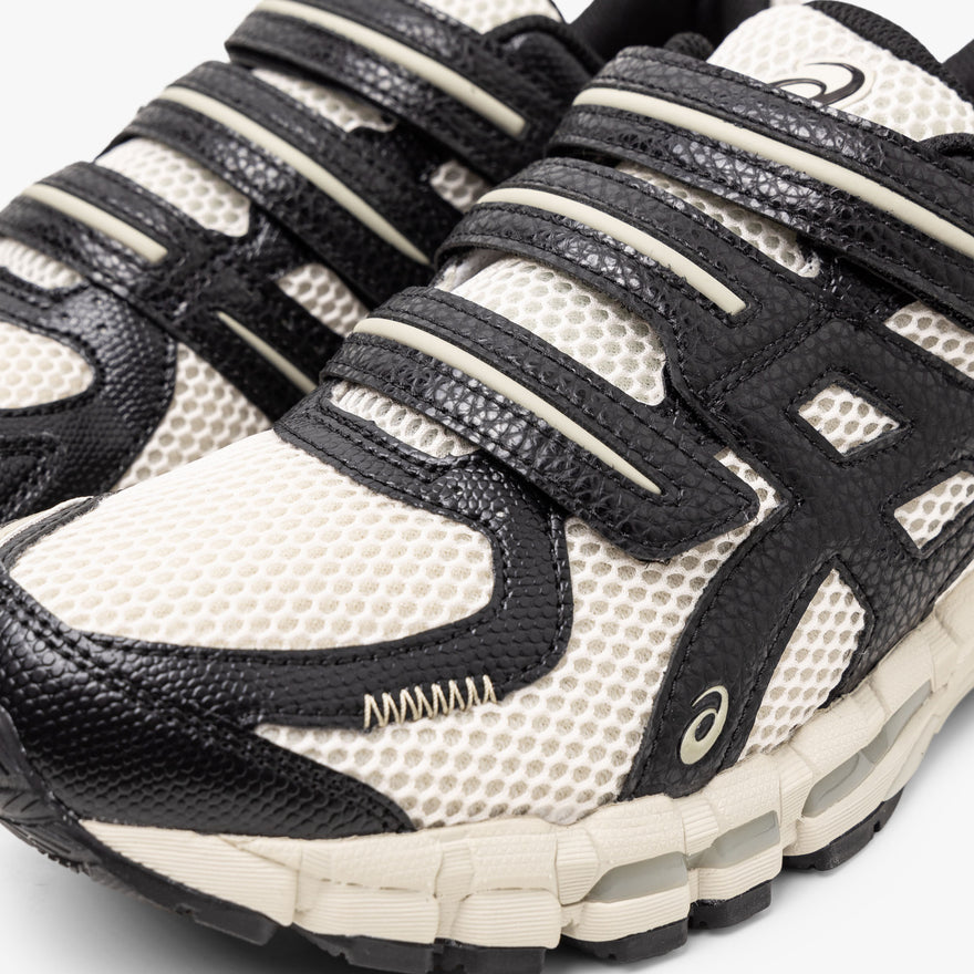HAL Studios x ASICS Gel Kayano 20 Blanc Osseux Tourterelle Noir G Livestock