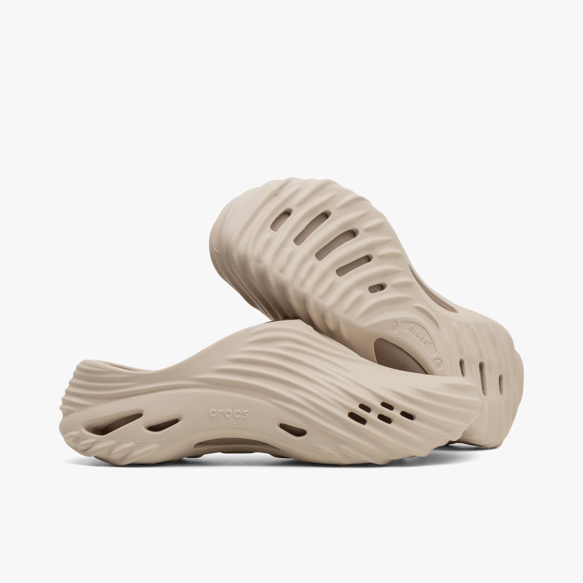 Crocs Echo Wave / Tan – Livestock