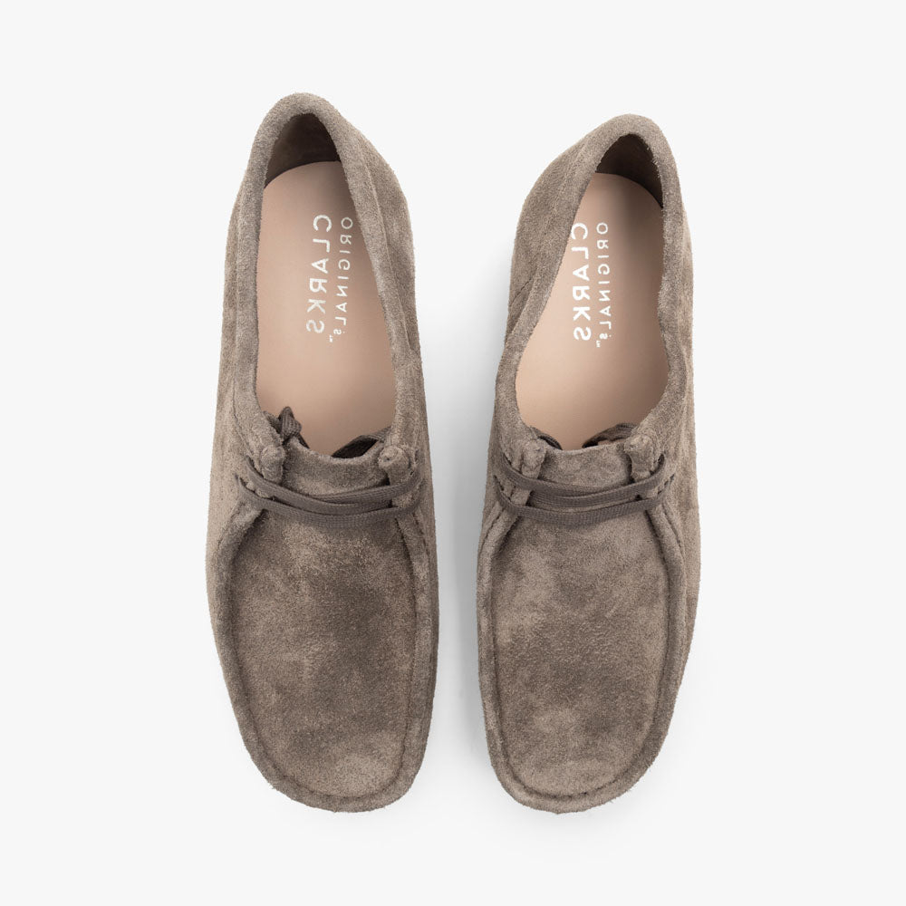 Grey suede clarks wallabees deals