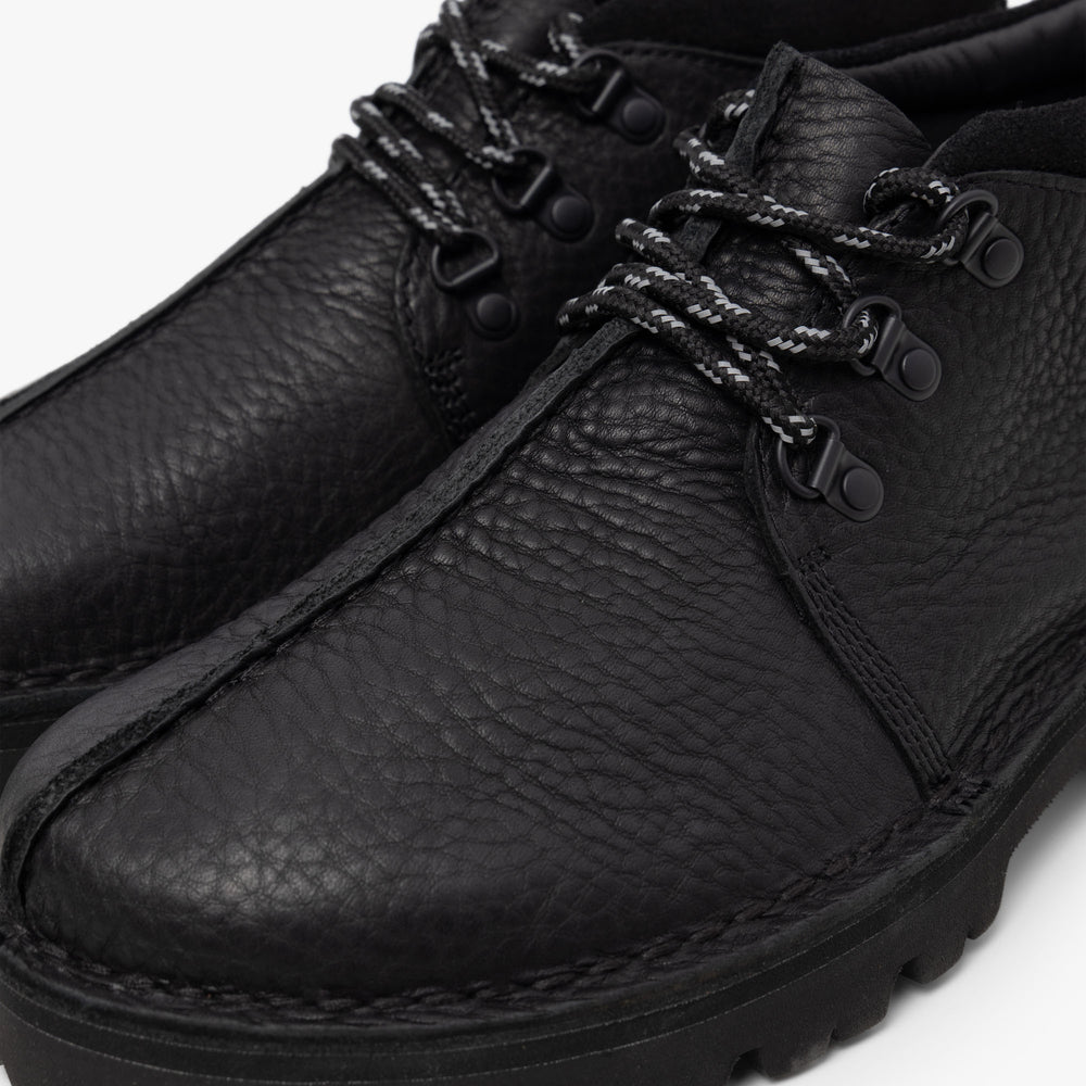 Clarks originals desert trek black hotsell