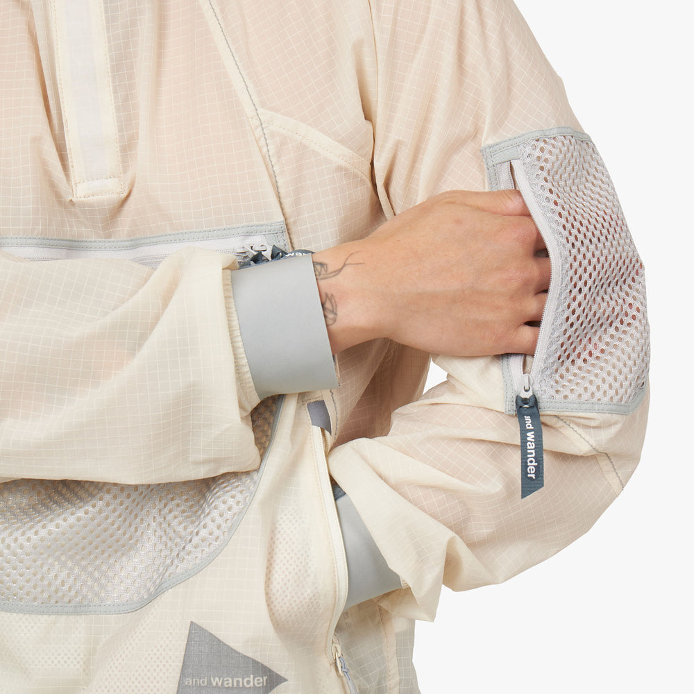 and wander Breath Rip Pullover Jacket / Off White – Livestock