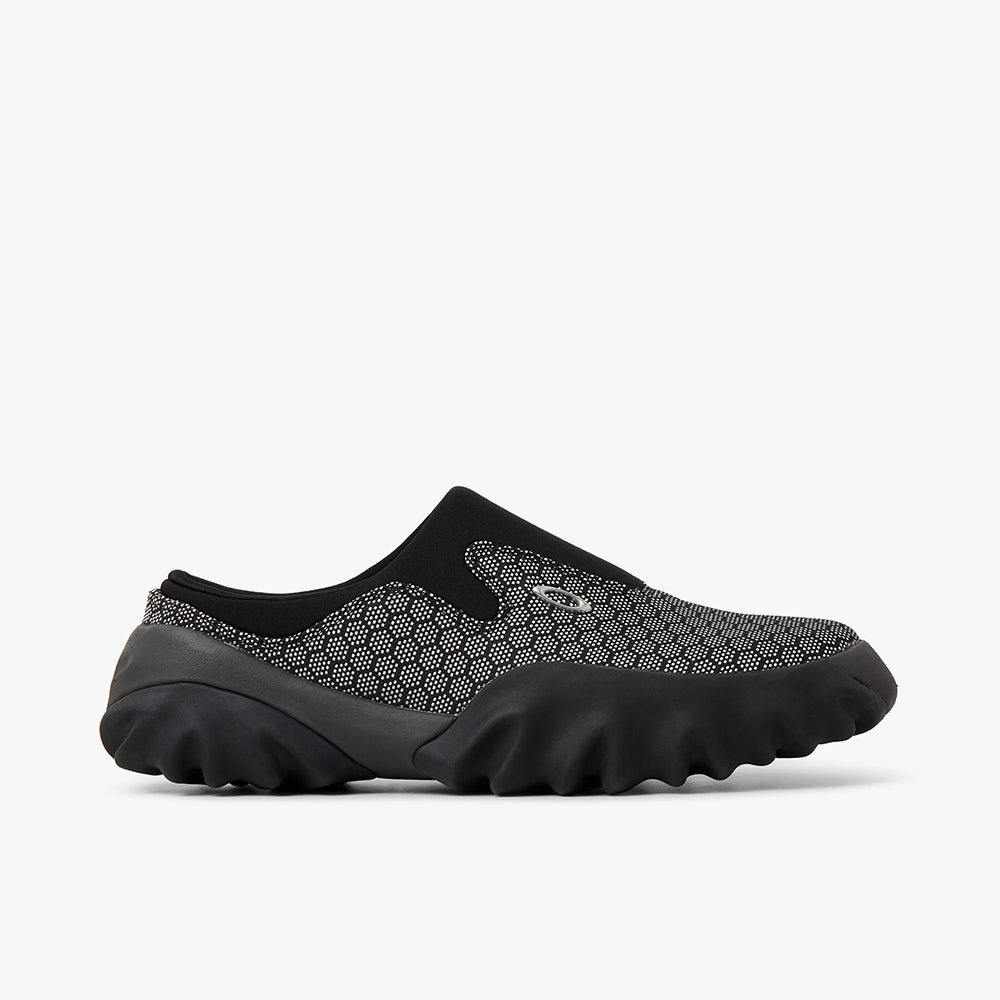 Oakley best sale water shoes