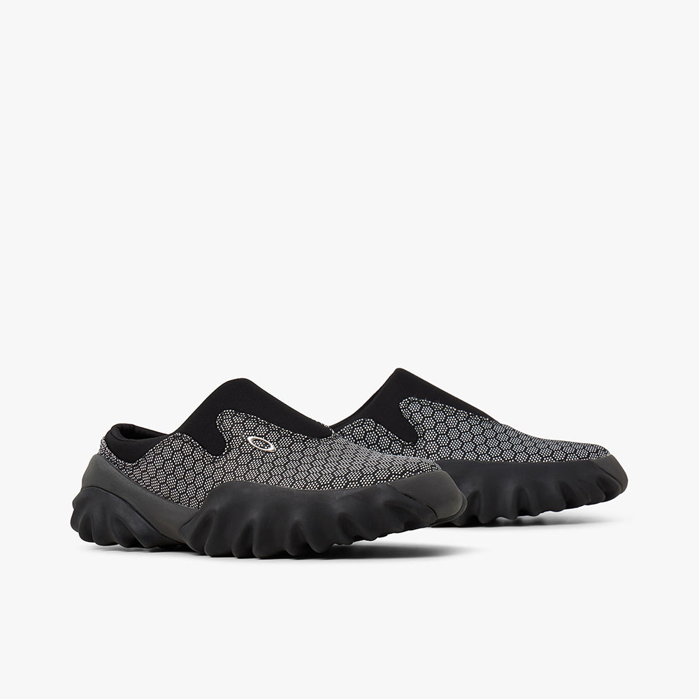 Oakley Factory Team Nubuck Chop Saw Mule Honeycomb Black Livestock