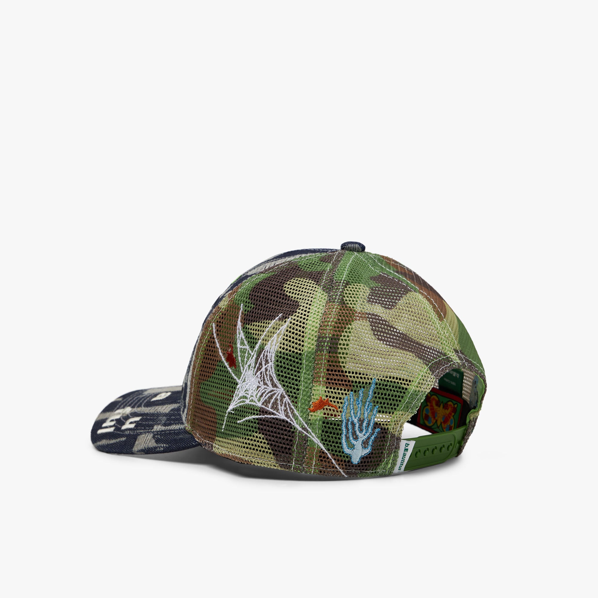 b.Eautiful Biyu Trucker Hat【Peak Camo】