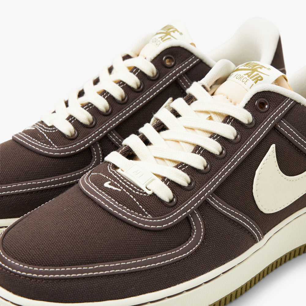 Nike air force 1 07 suede discount brun