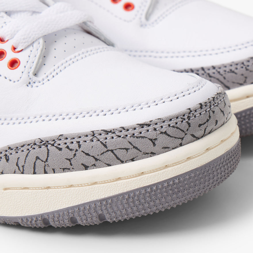 Jordan Women's 3 Retro White / Cosmic Clay - Sail â Livestock