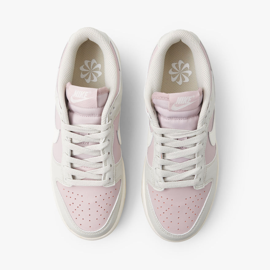 Nike dunk sales light bone