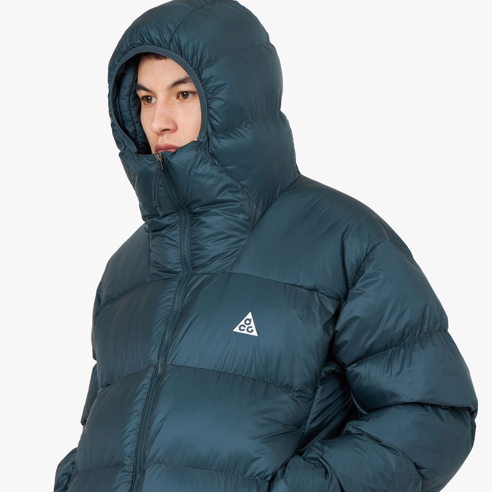Nike hotsell hiking jacket
