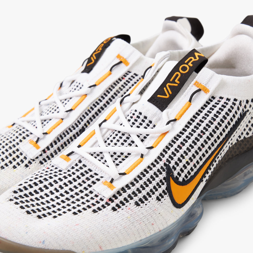 Nike Air VaporMax 2021 FK White Kumquat Black Livestock