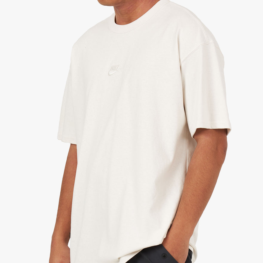 Nike essential tee shop