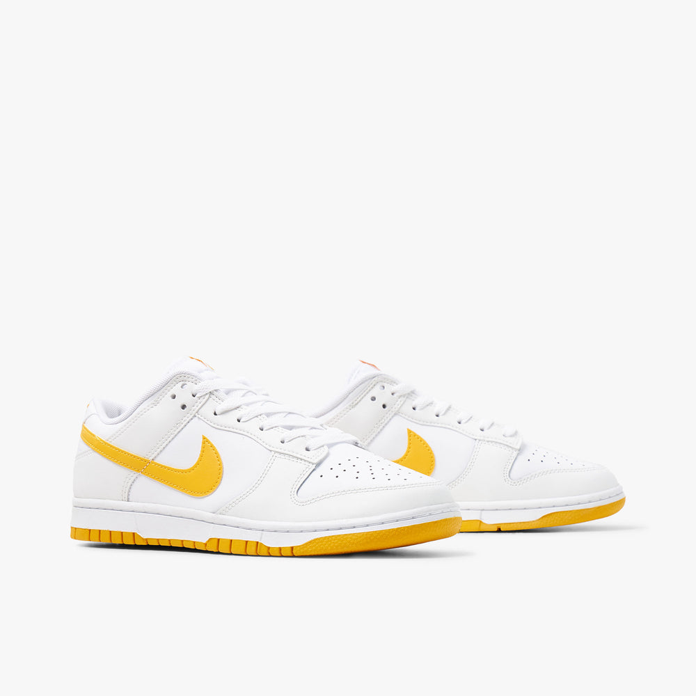 Nike blanche et jaune new arrivals