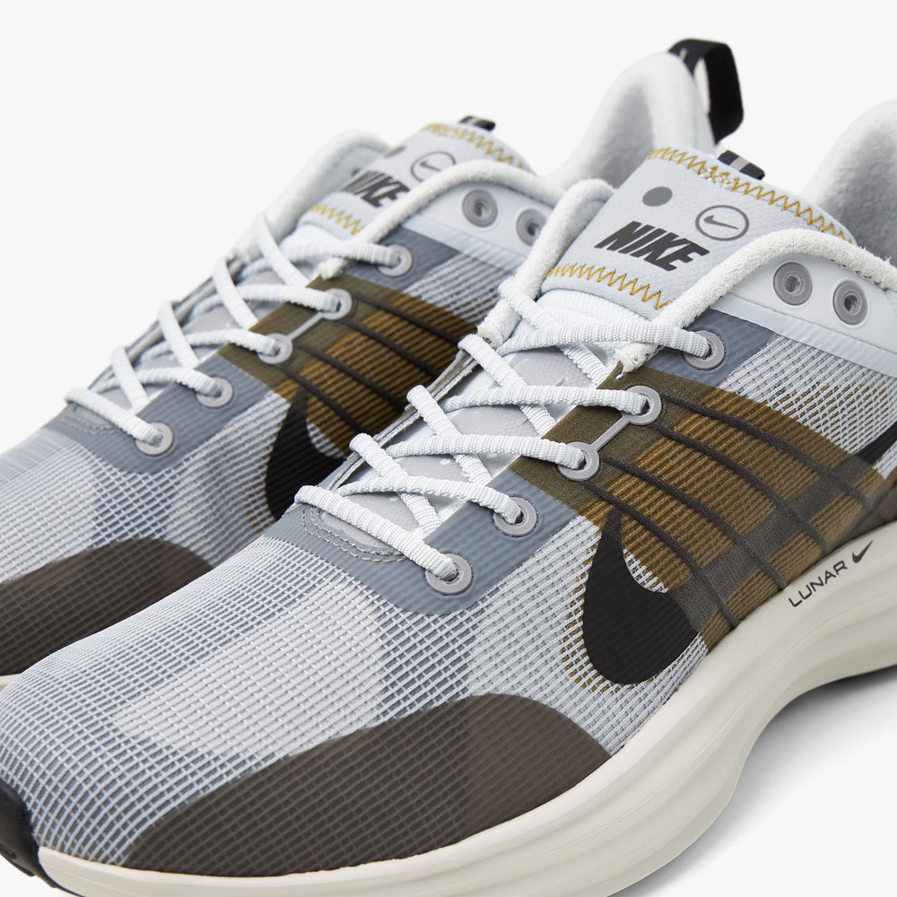 Nike Lunar Roam Pure Platinum Black Wolf Grey