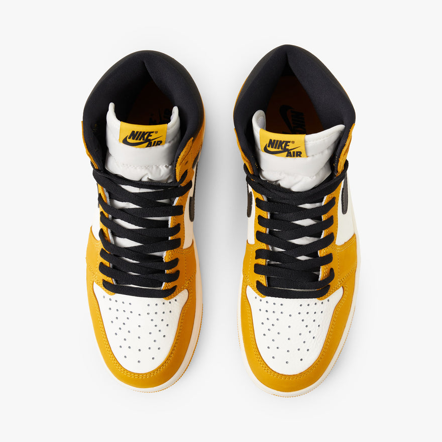 Jordan 1 retro black and best sale yellow