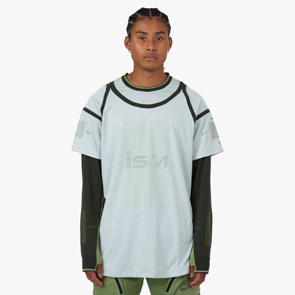 Saucony t shirts silver on sale