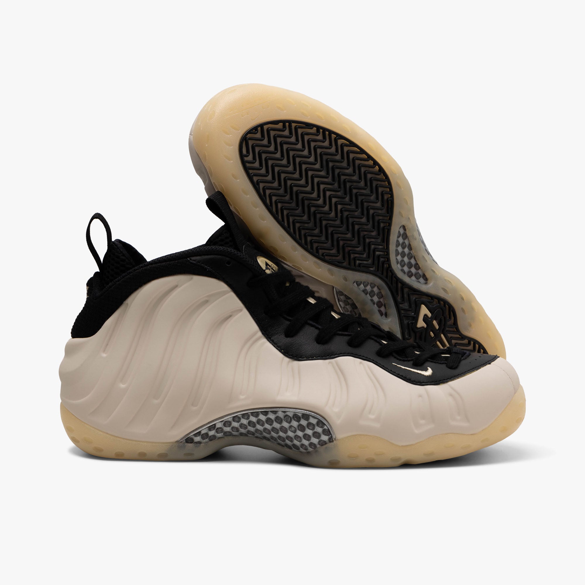 Black and gold foamposites size 13 clearance