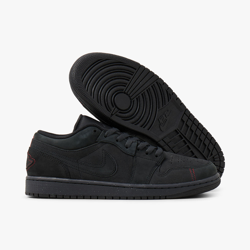 Jordan 1 Low SE Dark Smoke Grey Black Varsity Red Livestock