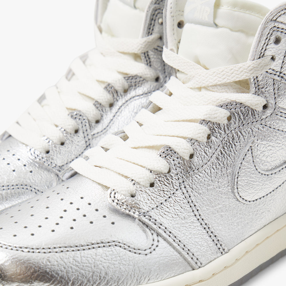 Jordan Women's Retro 1 High OG “Chrome” – Livestock