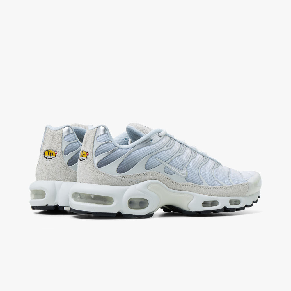 Nike silver sale tn