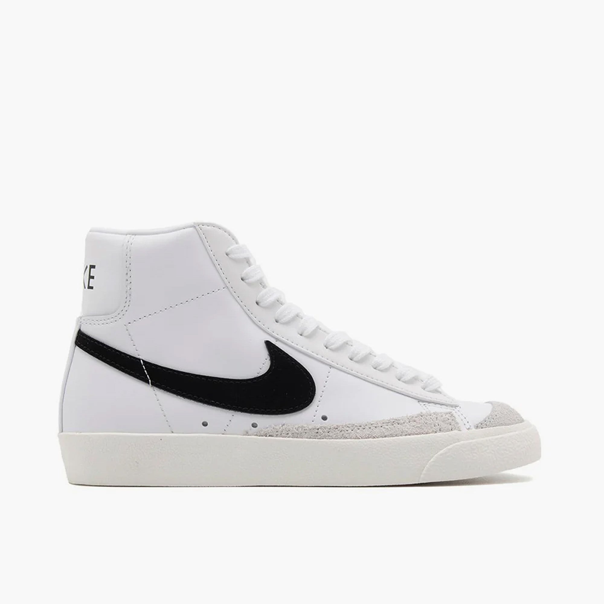 Nike Femmes Blazer Mid '77 Blanc / Noir   1