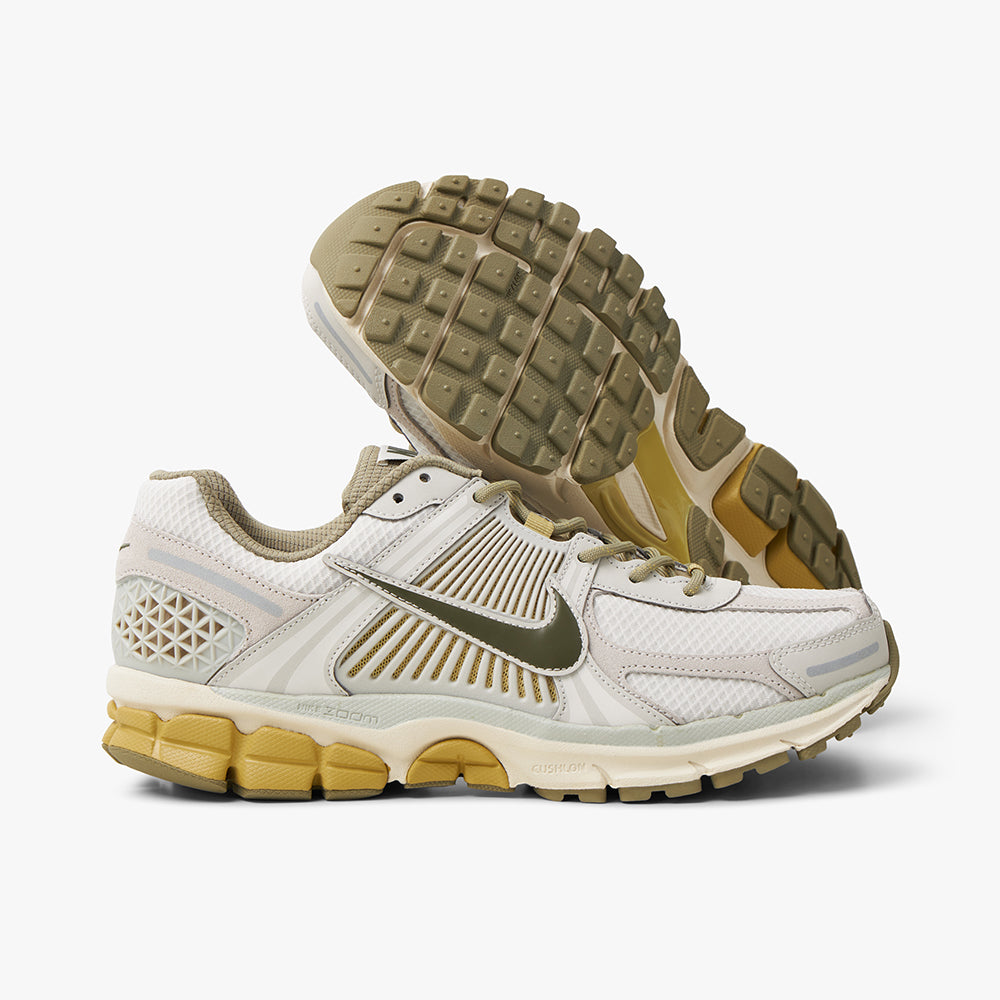 Zoom vomero 5 new arrivals white