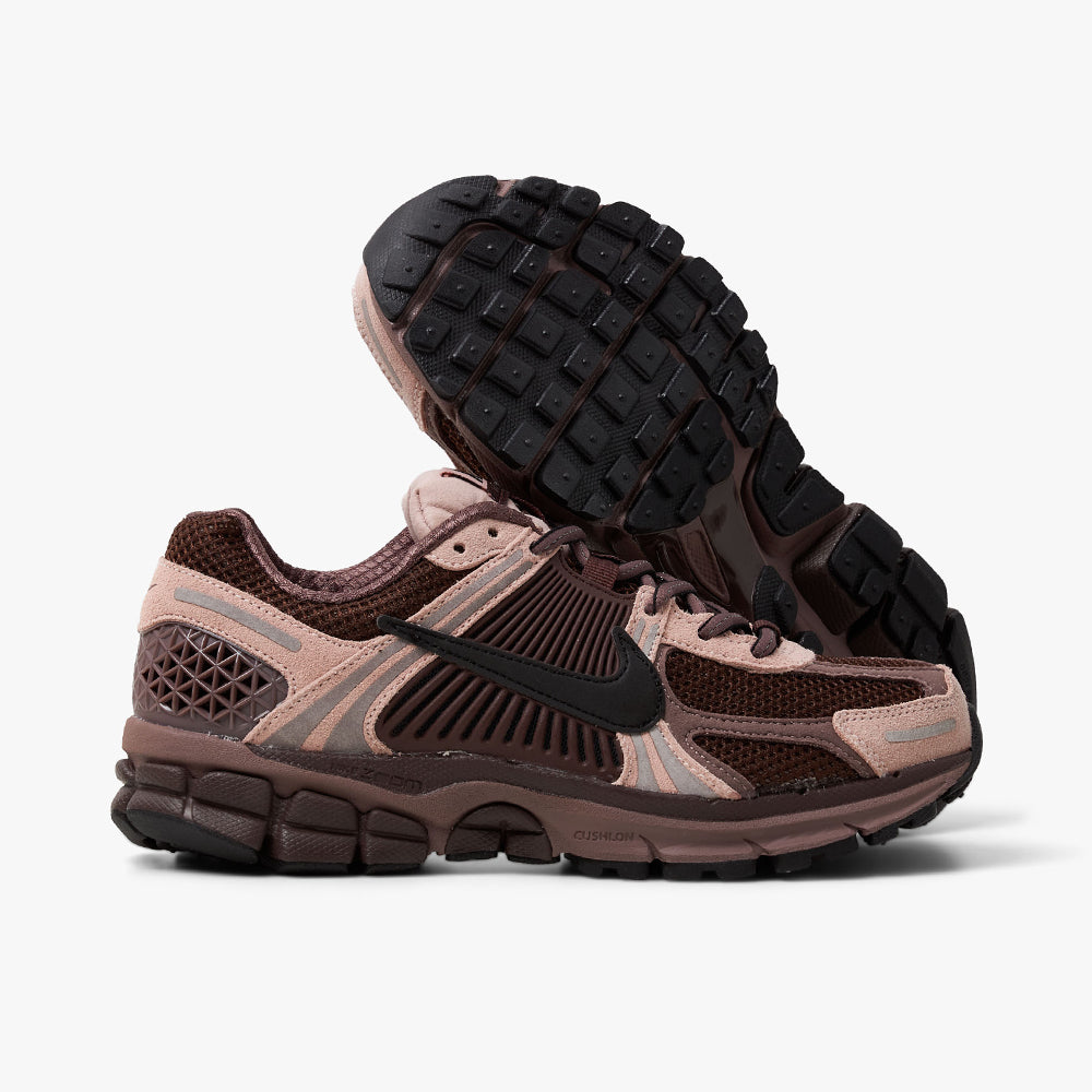 Nike Women s Vomero 5 Plum Eclipse Black Pink Oxford Livestock