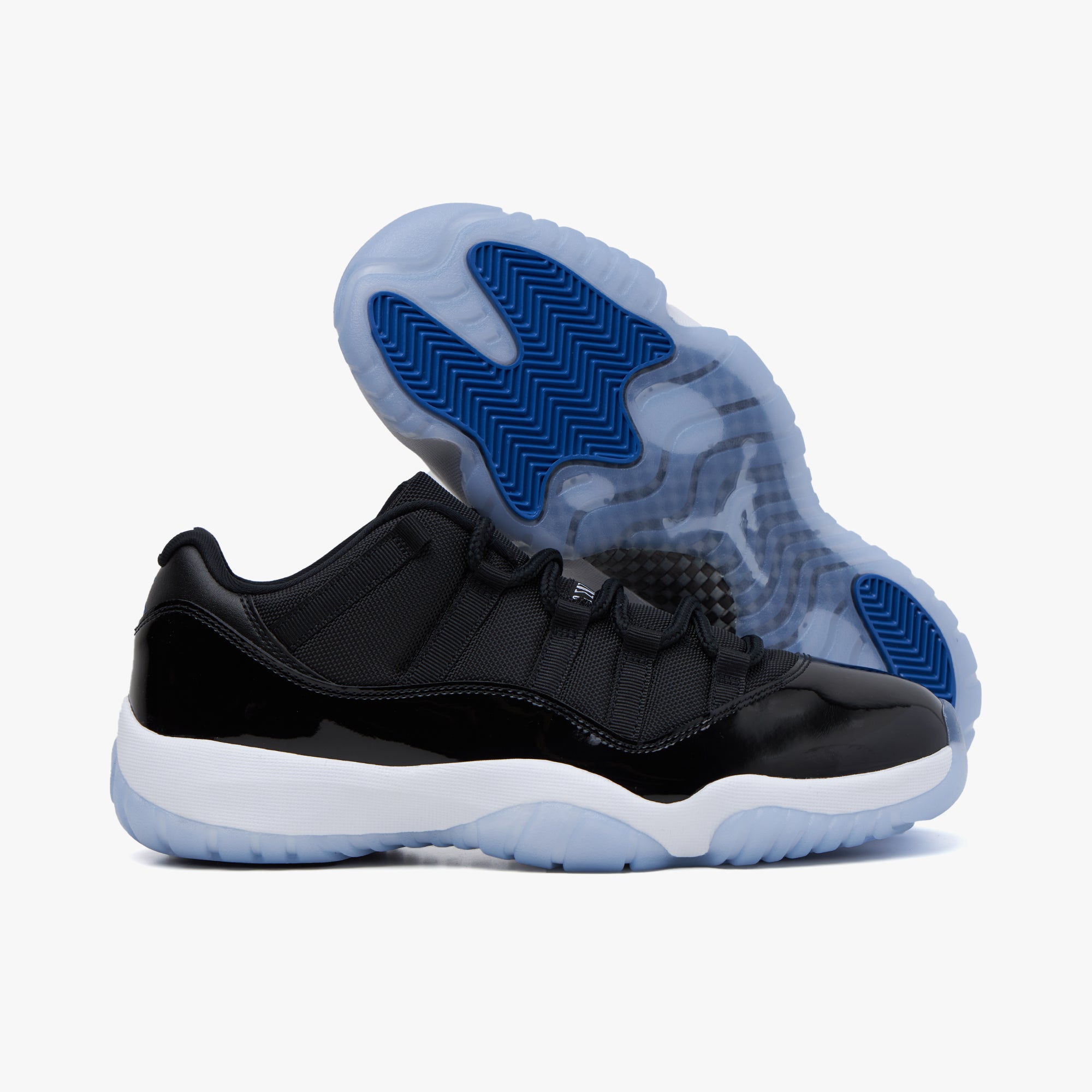 Jordan 11 Retro Low Black Varsity Royal White Livestock