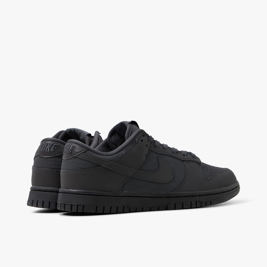 Nike dunk clearance black