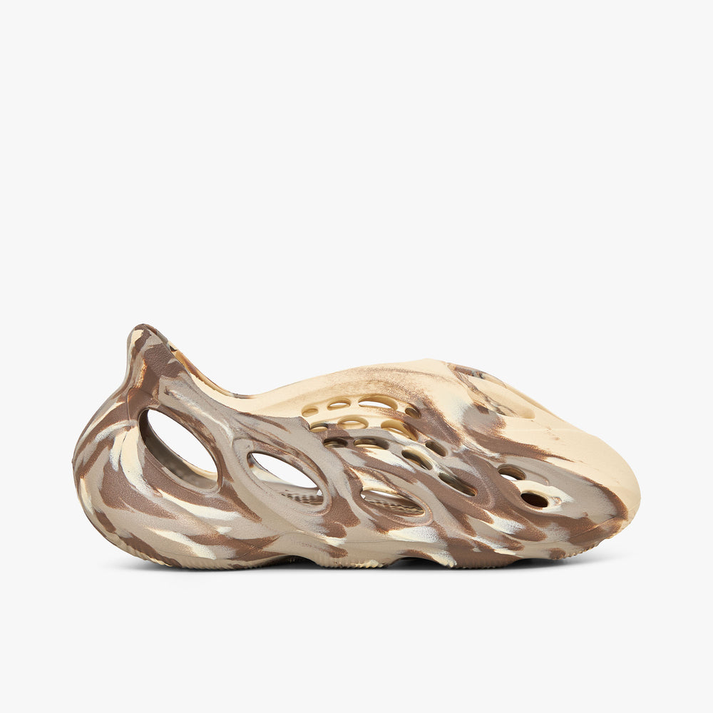 adidas Originals Yeezy Foam Runner / MX Cream Clay Livestock