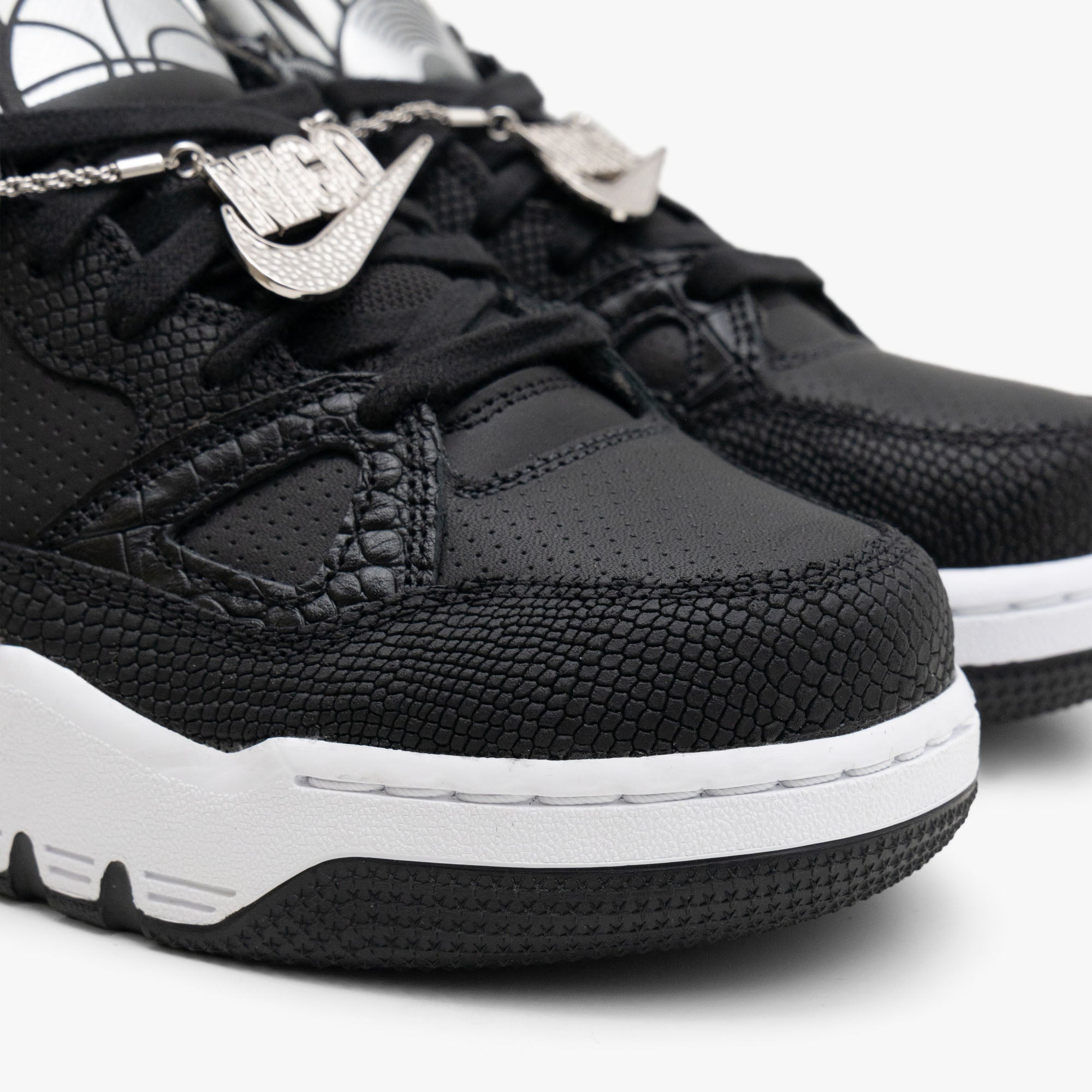 Nike x NIGO Air Force 3 Low SP Black / White - Smoke Grey