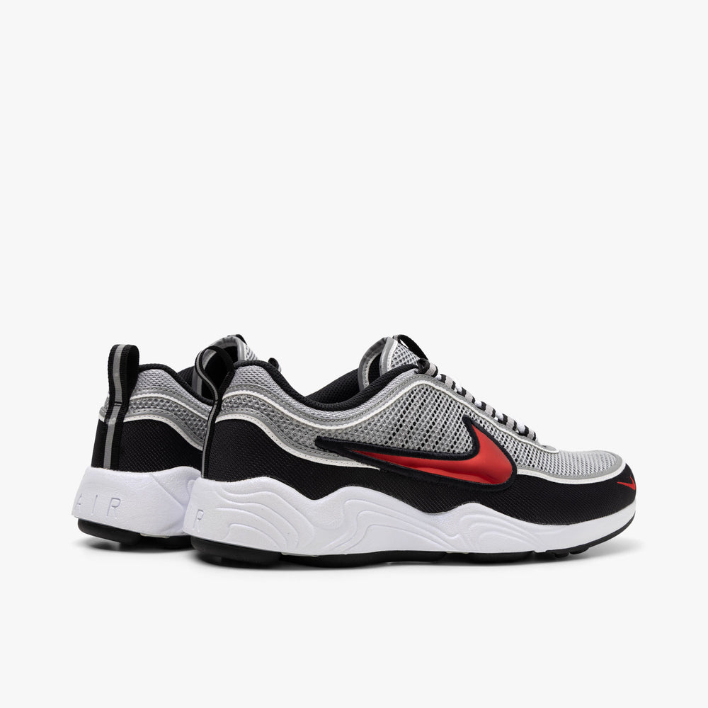 Nike spiridon rouge 2025