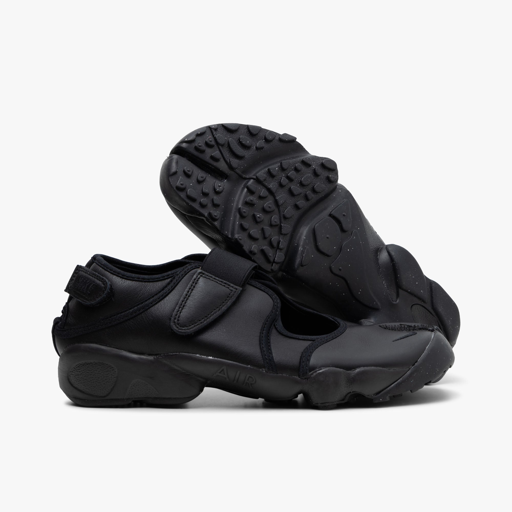 Nike rift black and white outlet