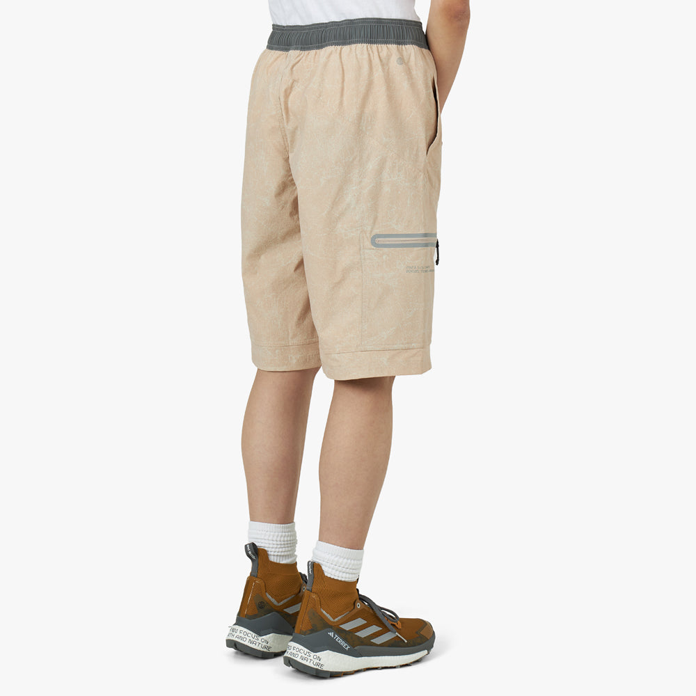 And store wander shorts