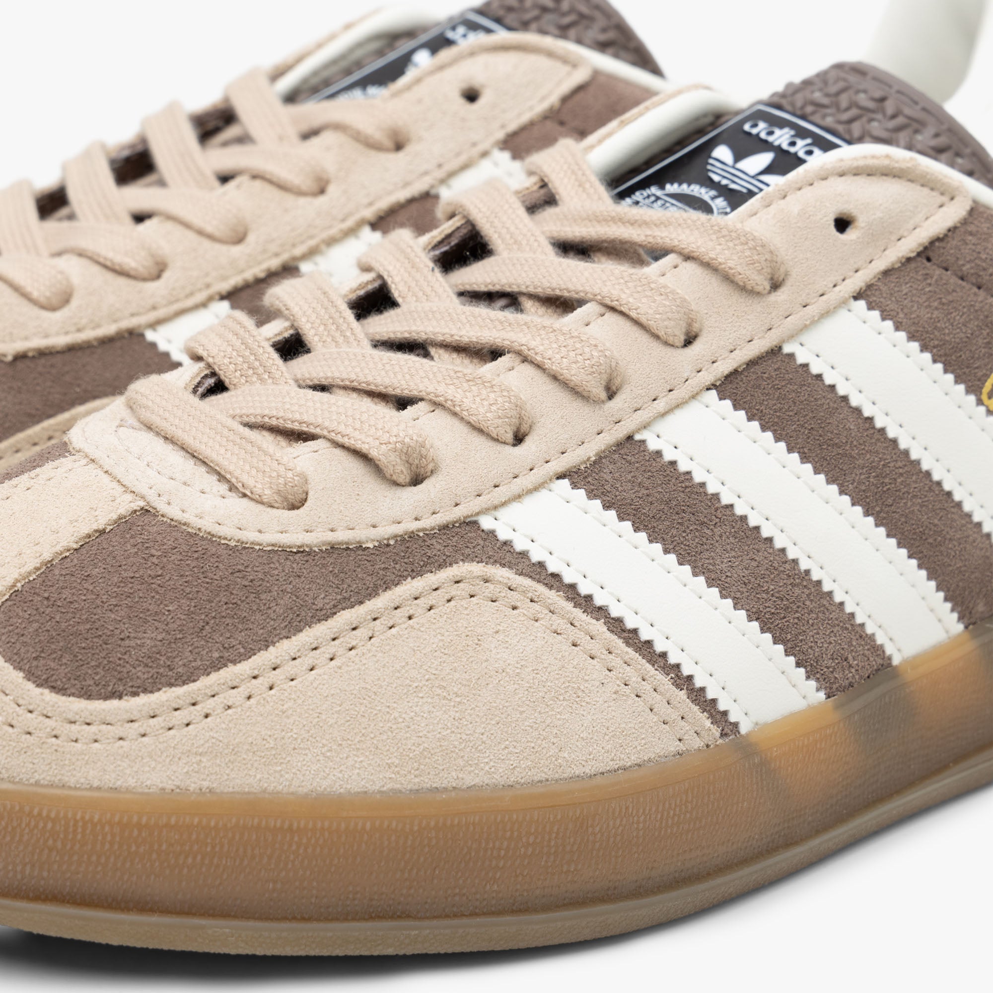 Gazelle ftwr white store
