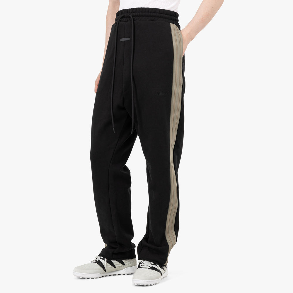 adidas X Fear Of God Athletics Relaxed Sweatpant Black Clay Livestock