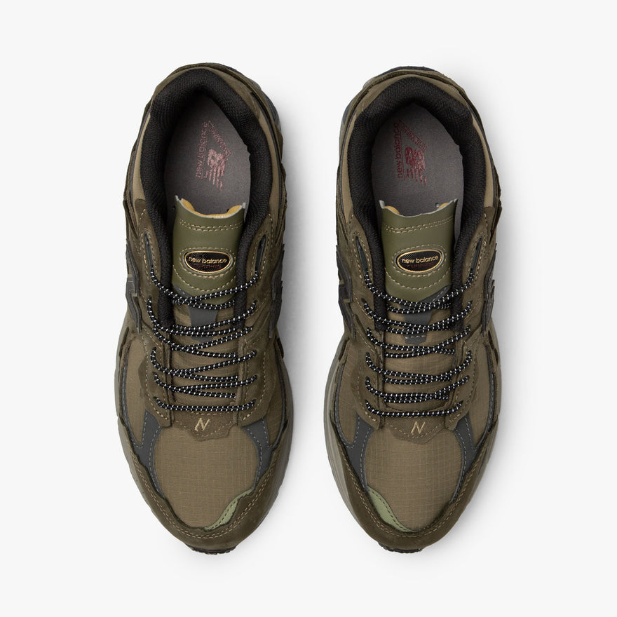 New Balance M2002RDN Dark Moss Covert Green