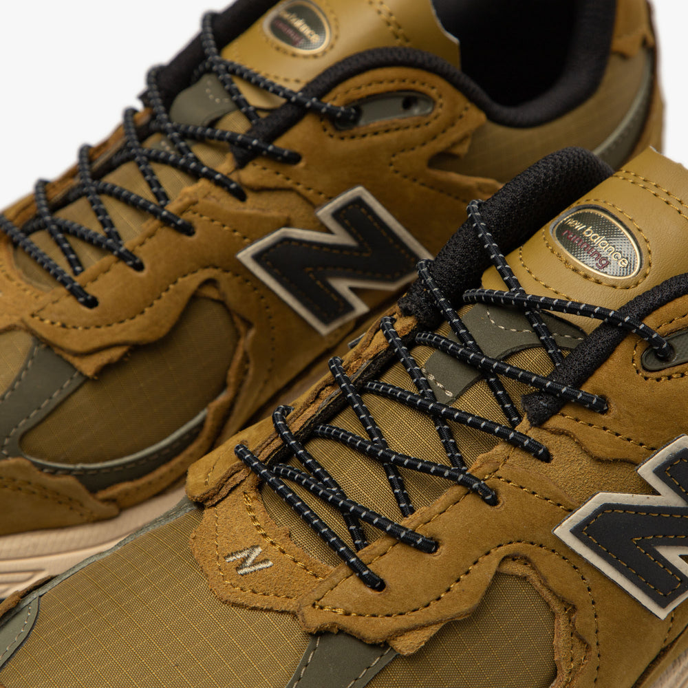 New Balance M2002RDP High Desert Dark Moss Livestock