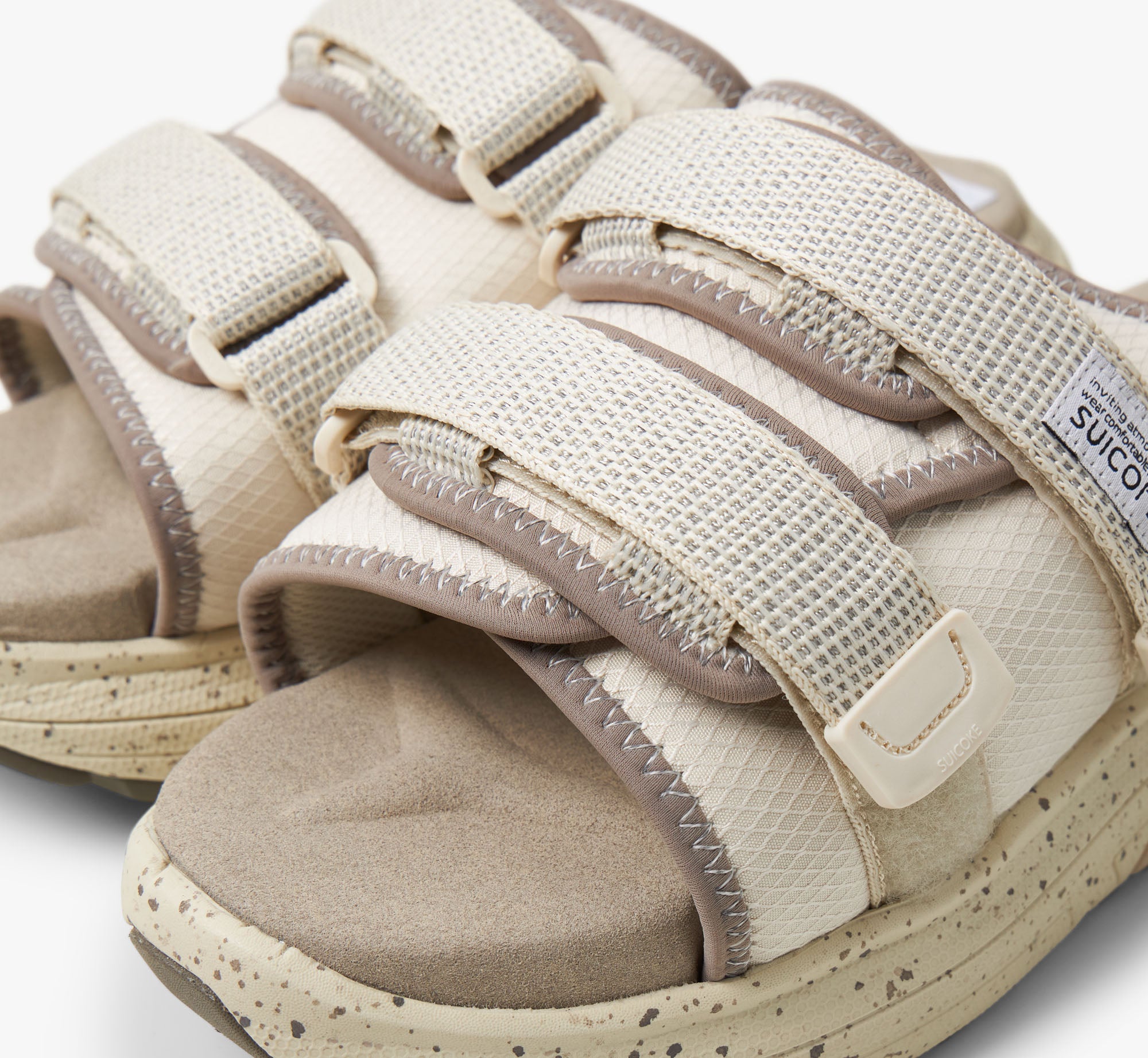 Suicoke MOTO-RUN2 / Limestone – Livestock