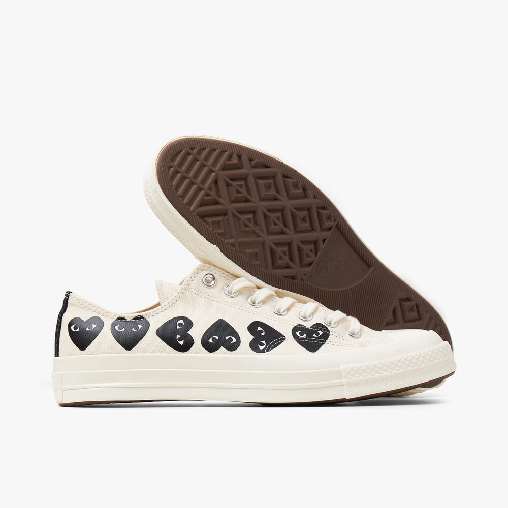 Converse x COMME des GAR ONS PLAY Chuck 70 Ox Multi Heart Beige