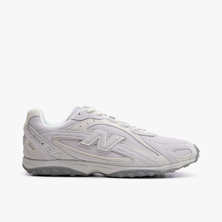 New Balance 204L / Pearl Grey   1