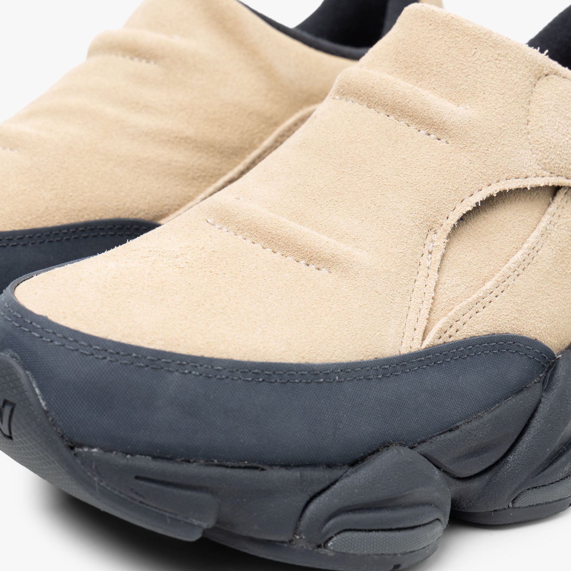 New Balance U8040UOG Beige / Sandstone – Livestock