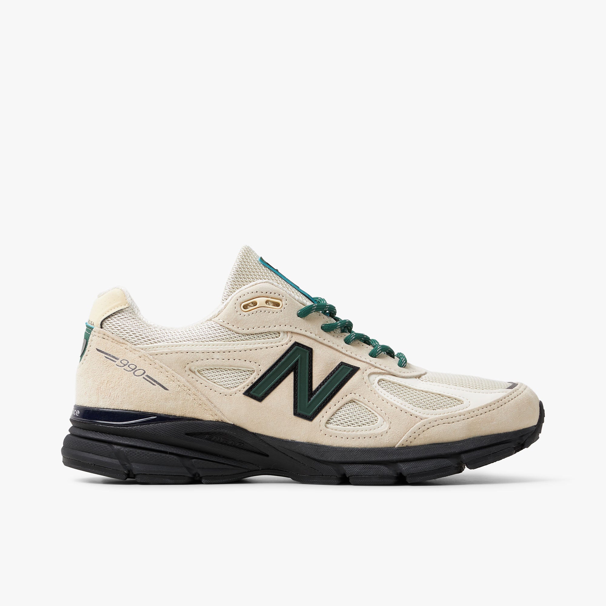 New Balance Made In USA 990v4 Macadamia Nut Black